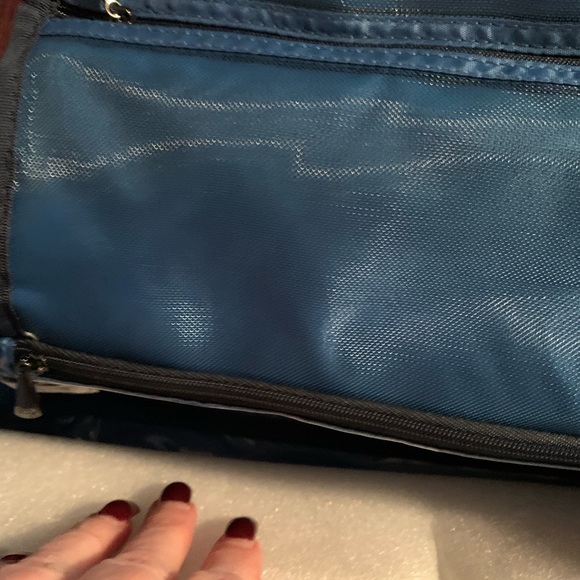 New! Travel cosmetics bag - Picture 5 of 8